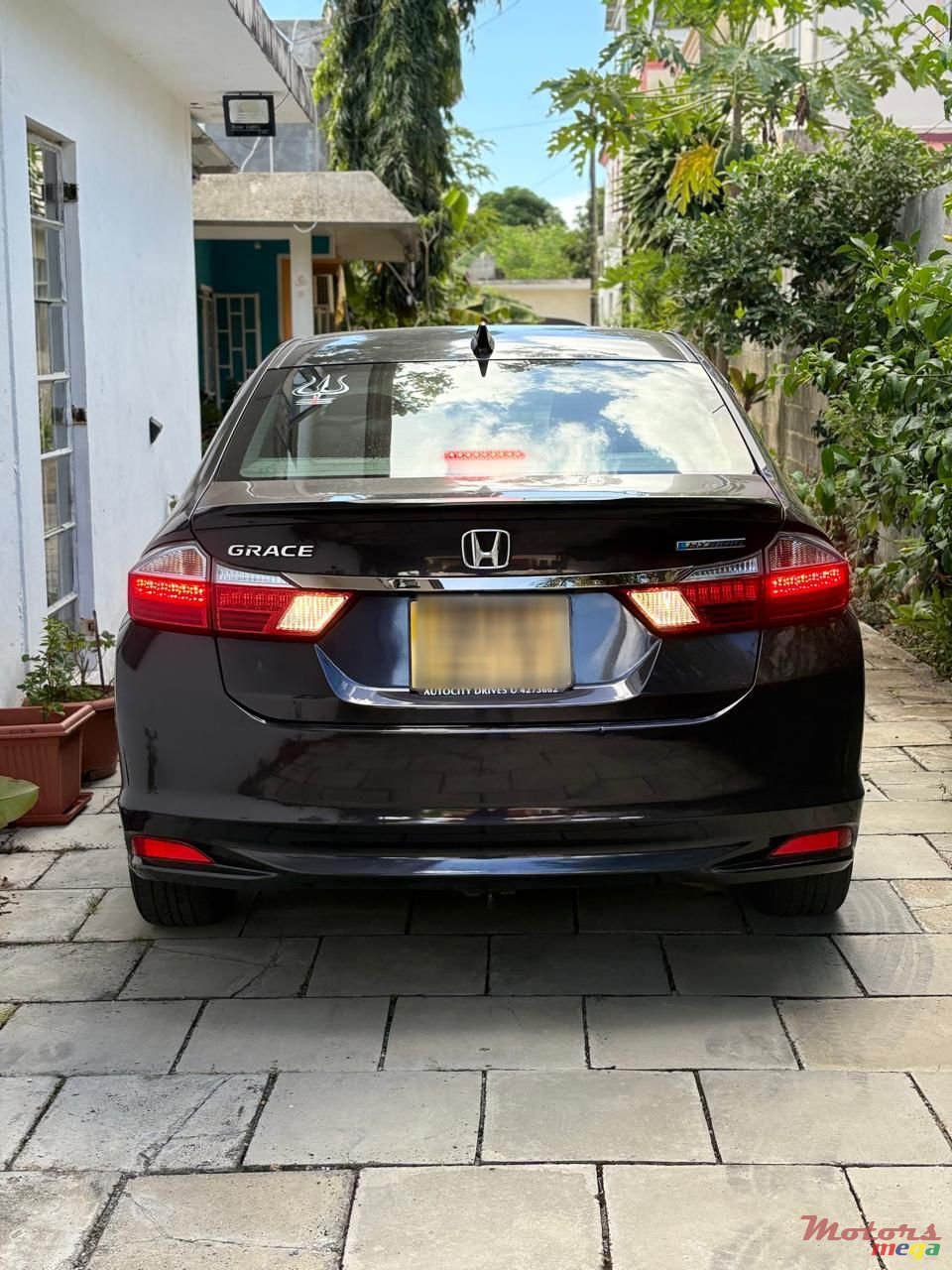 2017' Honda Grace ex photo #4