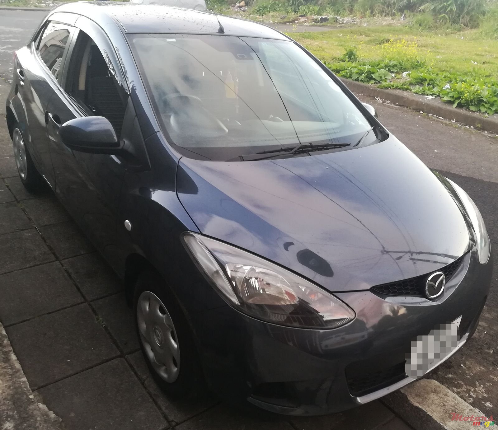 2009' Mazda Demio photo #1