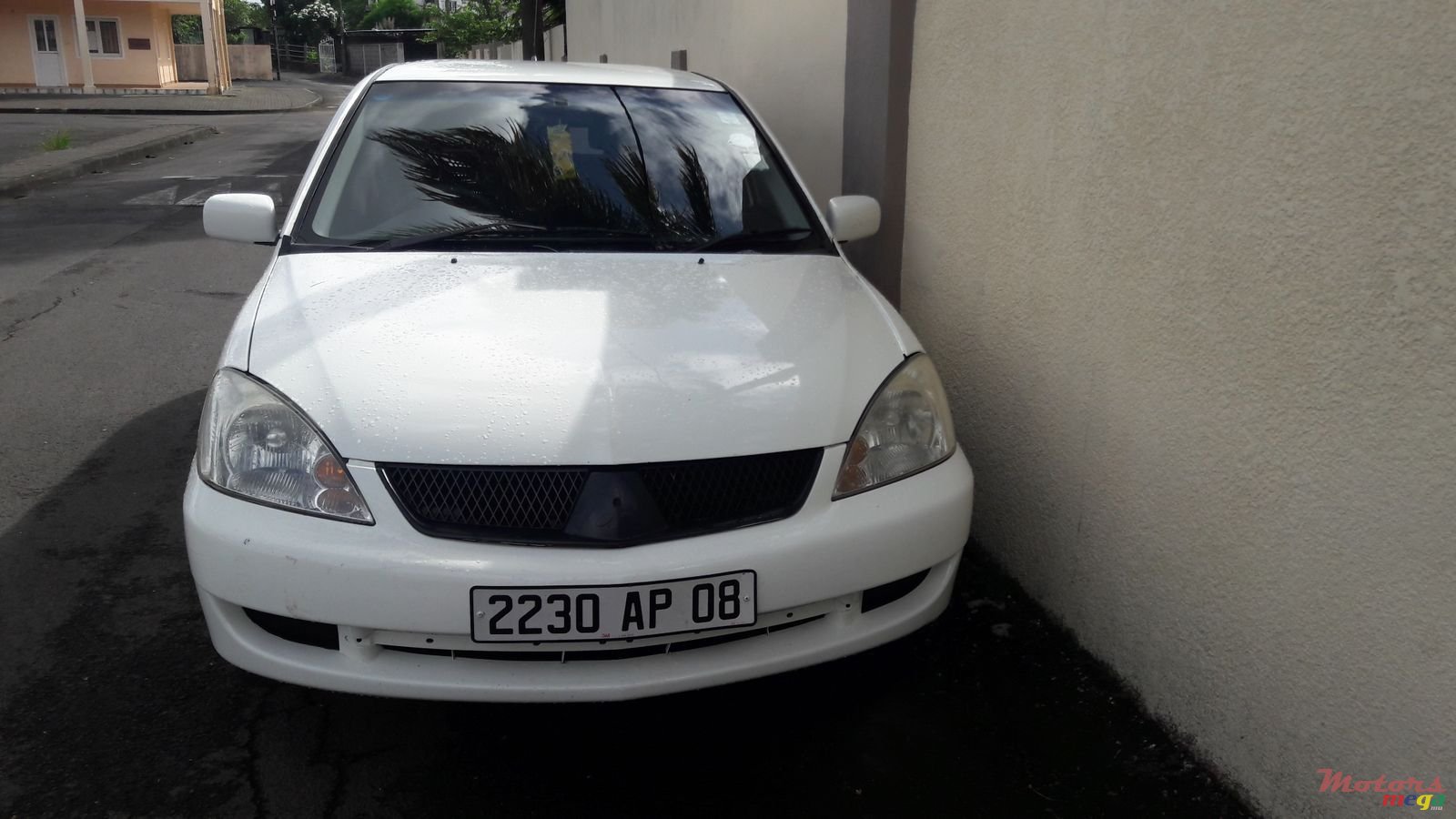 2008' Mitsubishi Lancer Station wagon photo #3