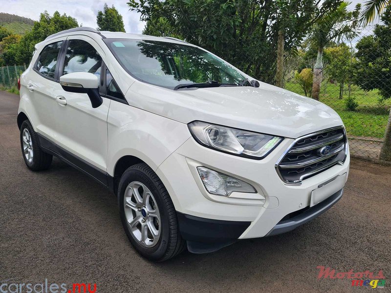 2018' Ford EcoSport 1.5 Titanium photo #1