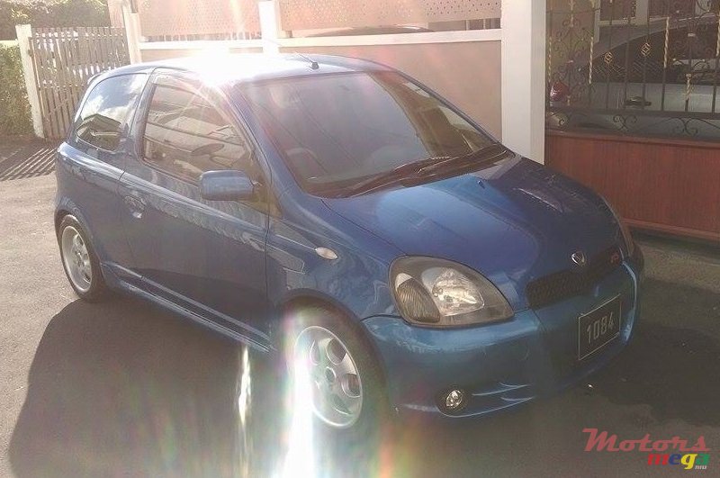 2001' Toyota Vitz RS Turbo photo #1