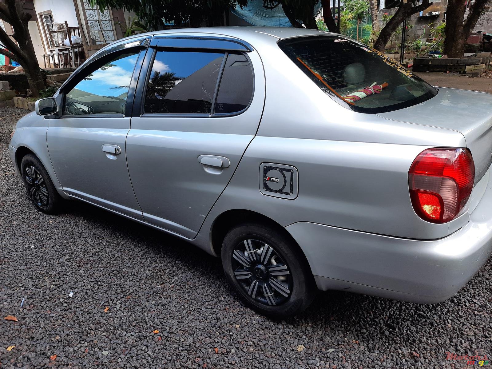 2000' Toyota Platz photo #6