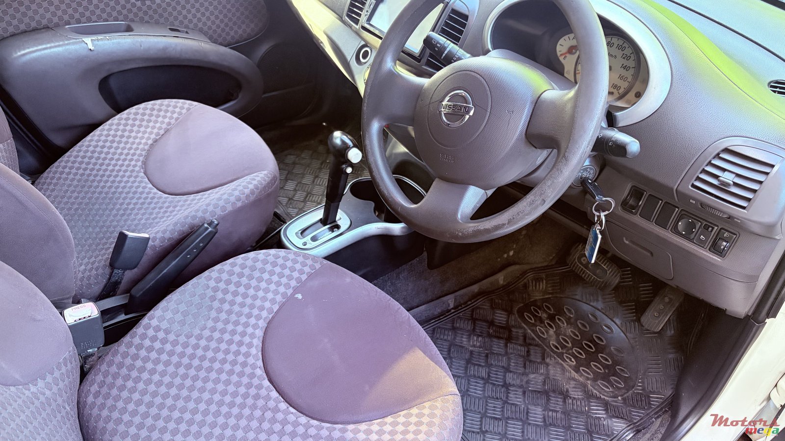 2008' Nissan March photo #6