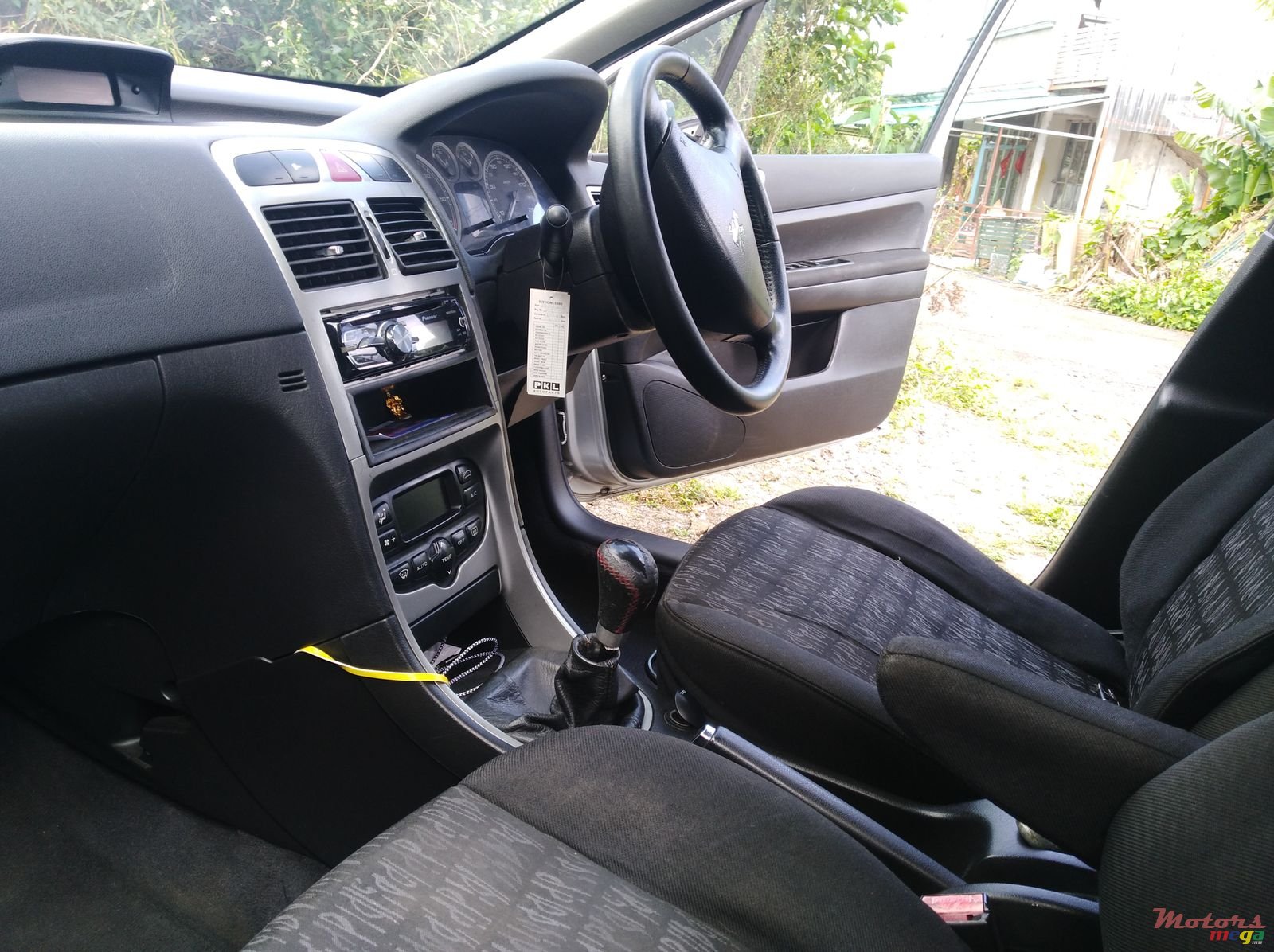 2002' Peugeot 307 photo #3