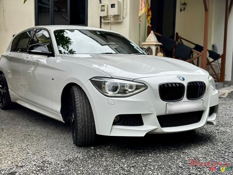 2015' BMW 1 Series M photo #4