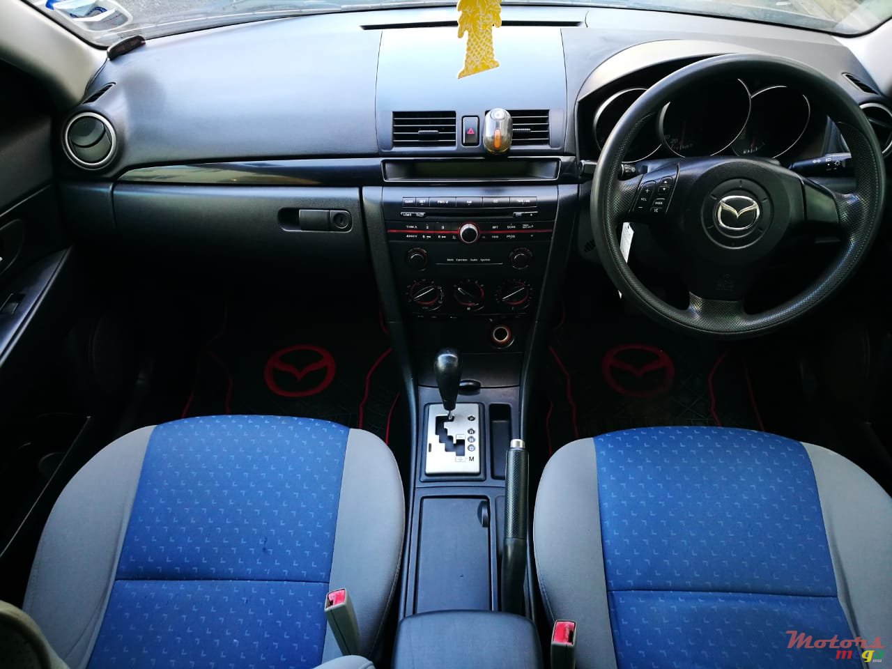2005' Mazda 3 photo #5