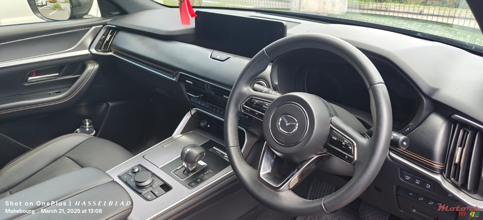 2023' Mazda CX-60 photo #3