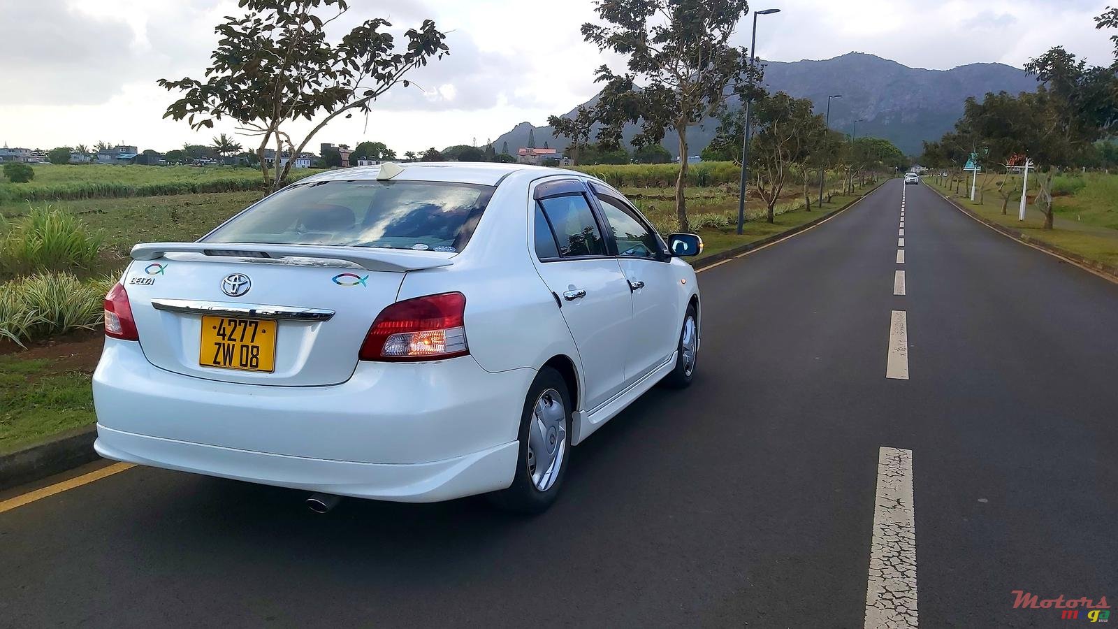 2008' Toyota photo #1