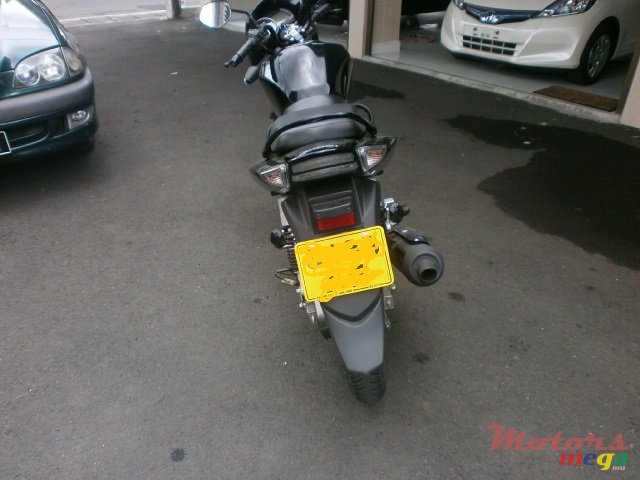 2016' Suzuki GS 150 R photo #3