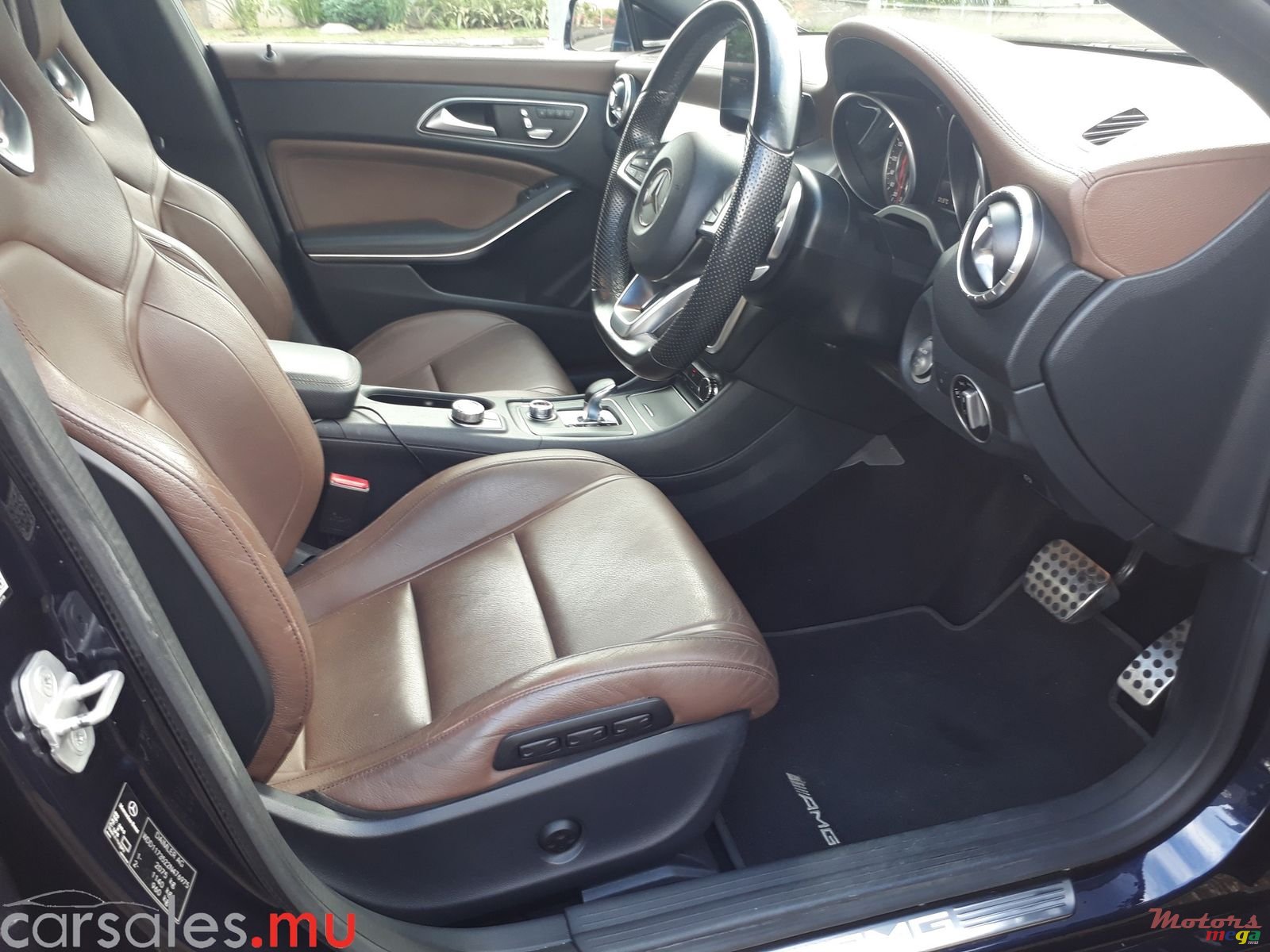 2017' Mercedes-Benz CLA 45 AMG 4Matic Turbo photo #4