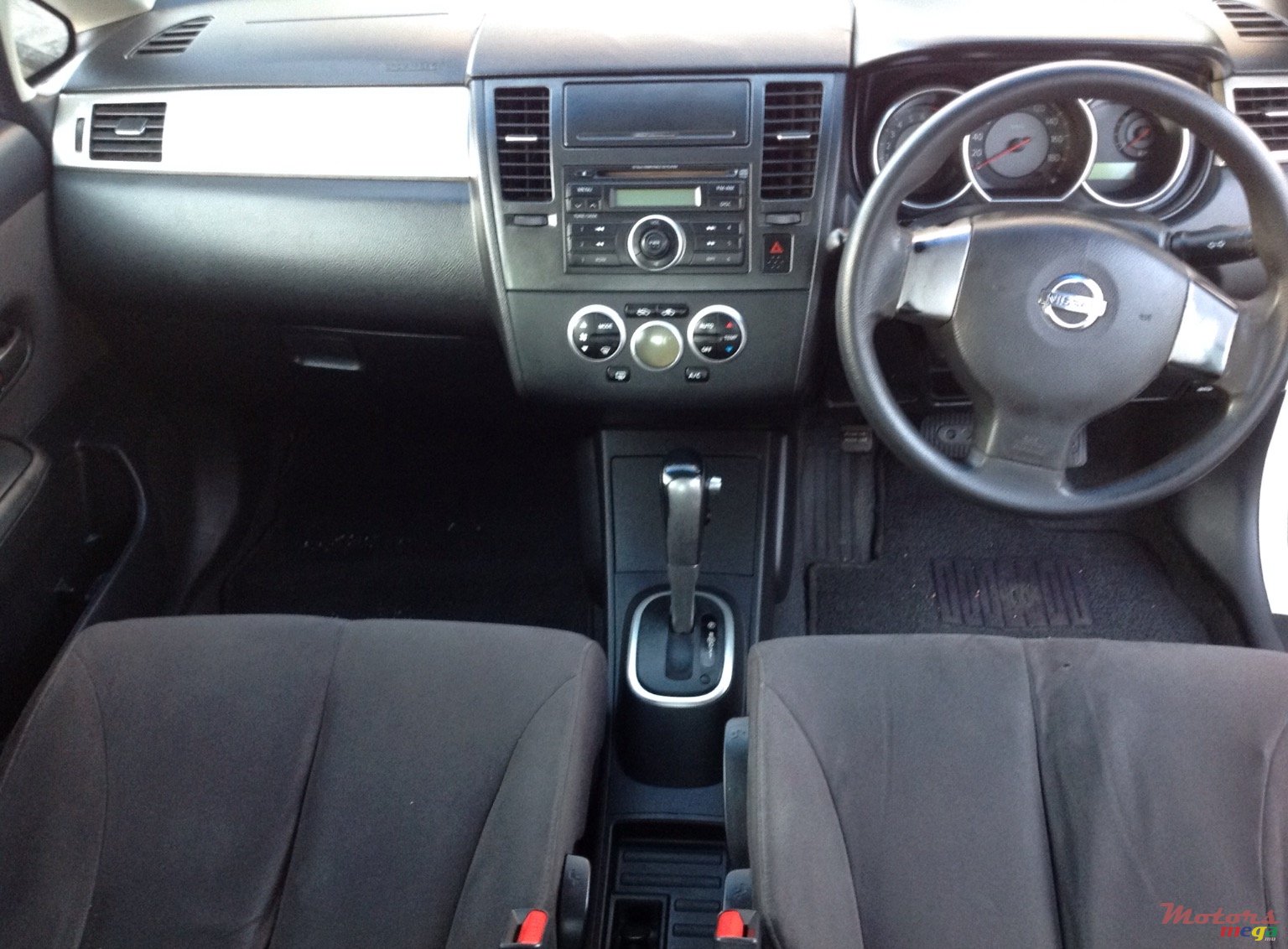 2007' Nissan Tiida photo #3