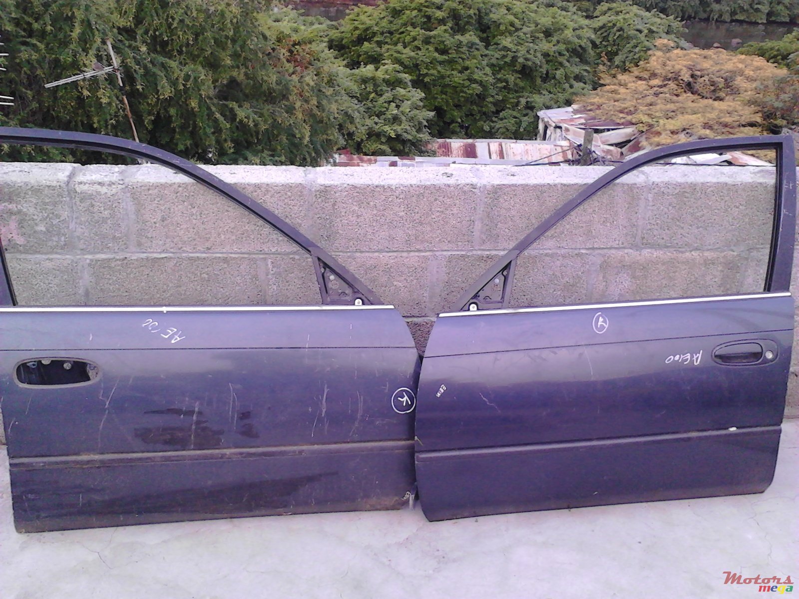 1995' Toyota Corolla photo #1