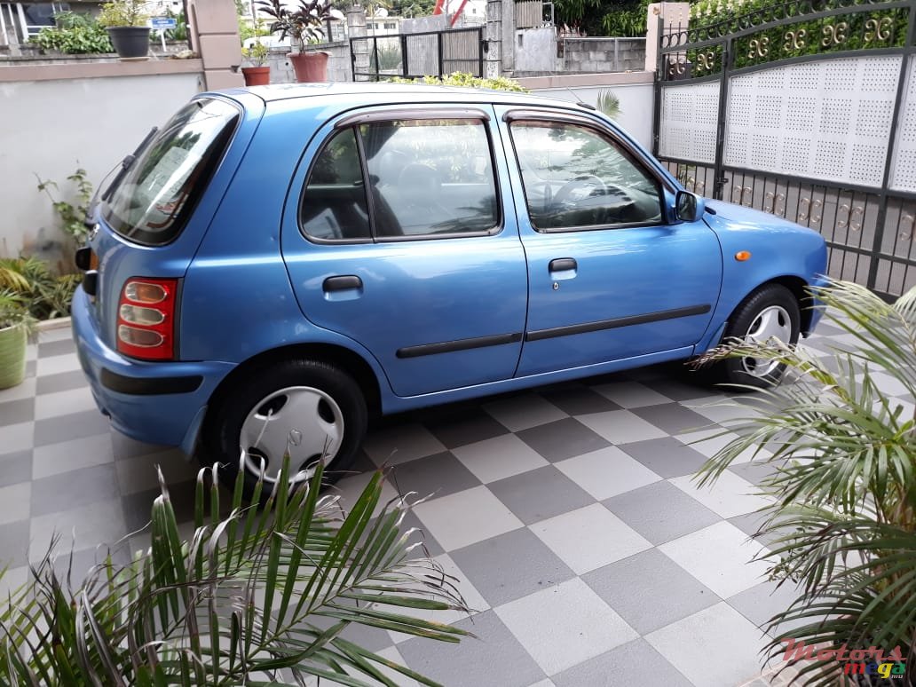 2000' Nissan March photo #4