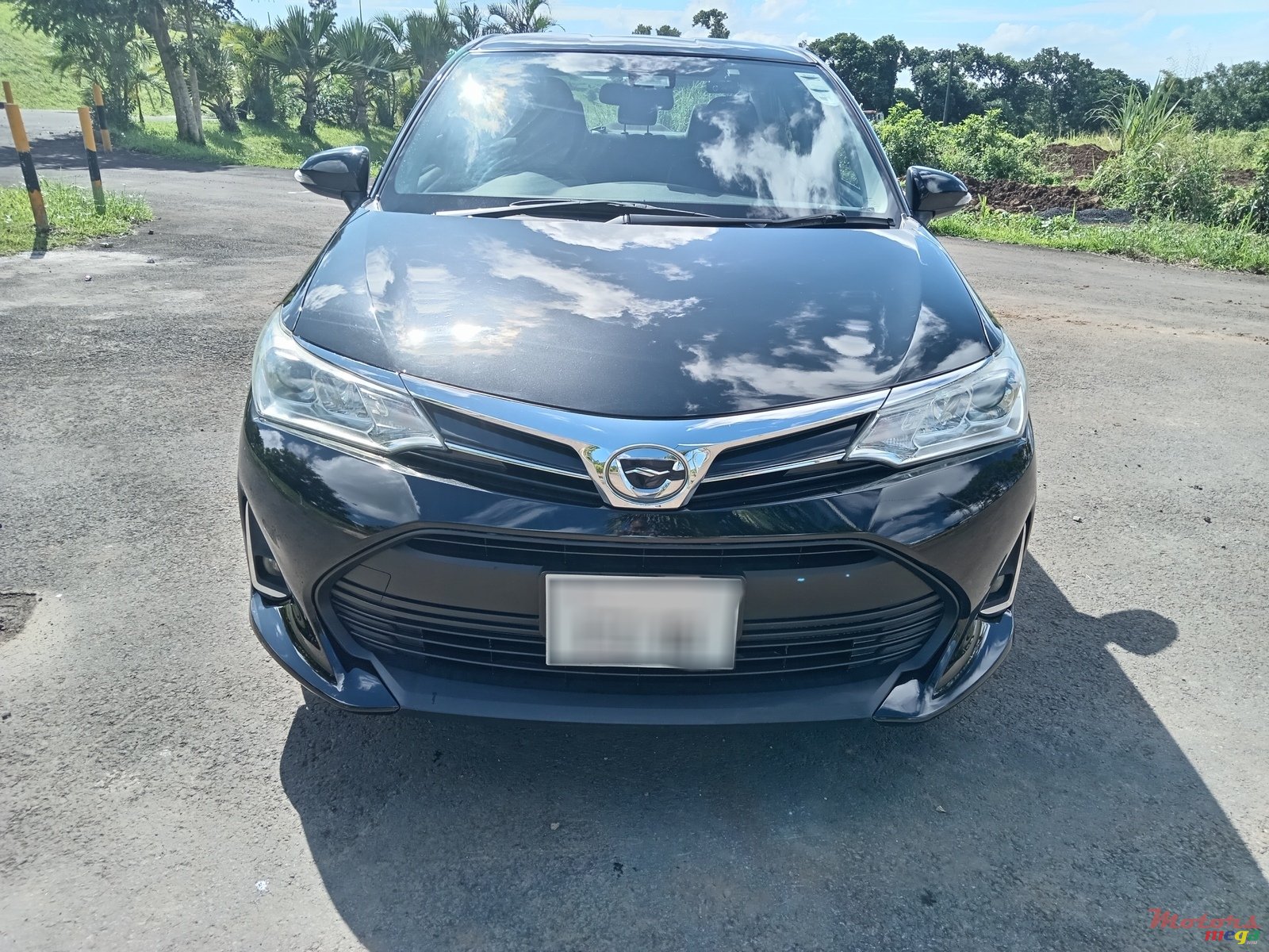 2018' Toyota Axio Automatic photo #2