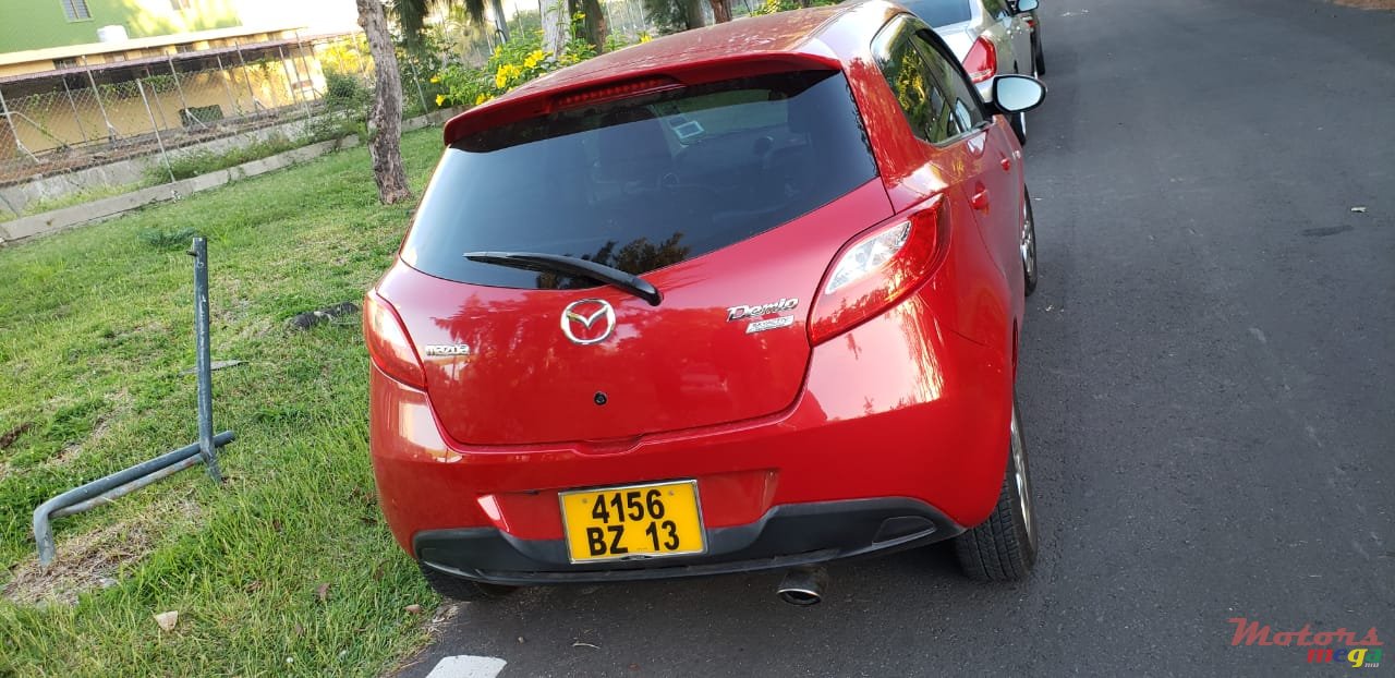 2013' Mazda Demio Nil photo #3