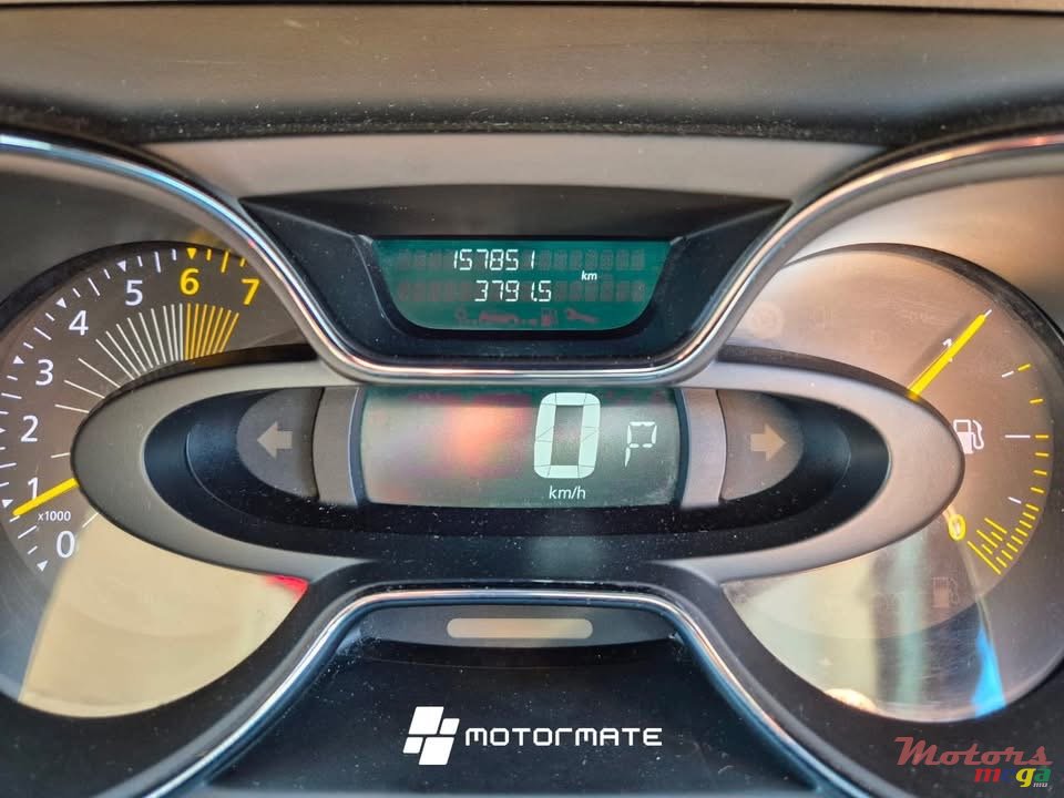 2015' Renault Captur 1.2 photo #6