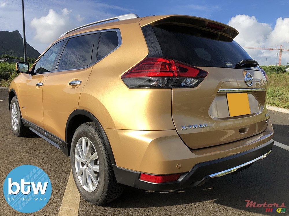 2020' Nissan X-Trail photo #3