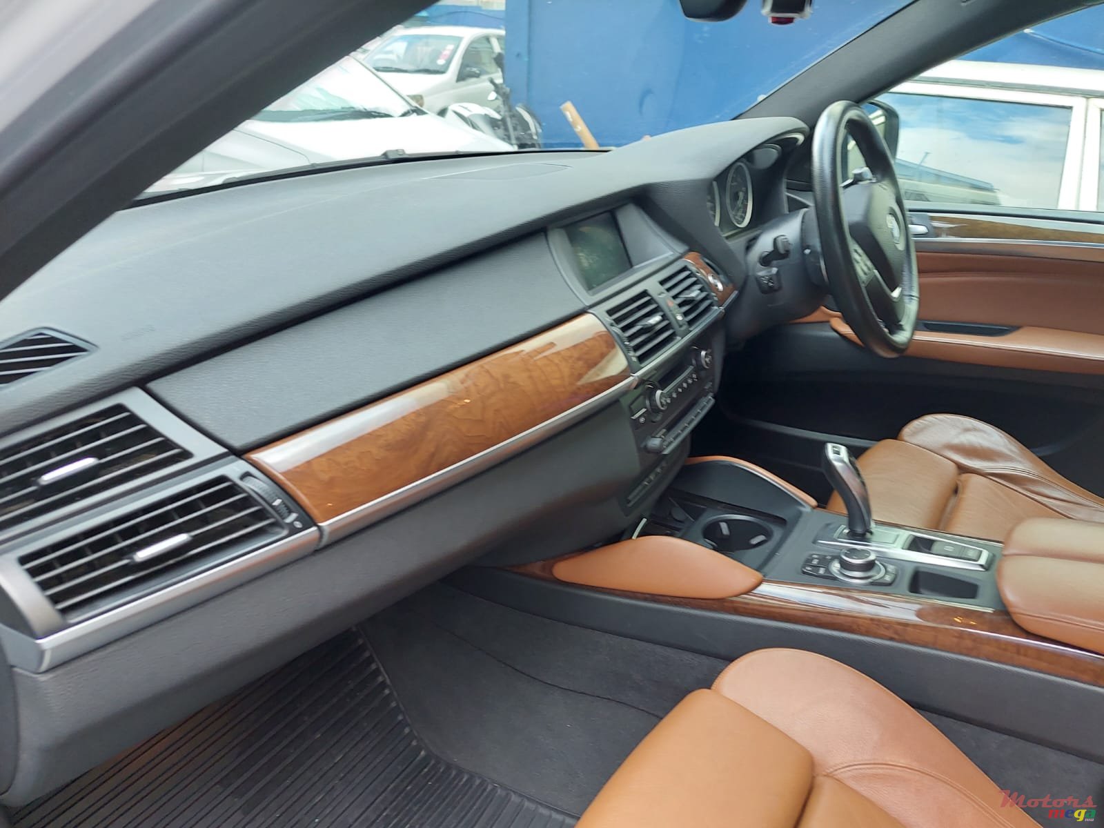 2010' BMW X6 photo #4