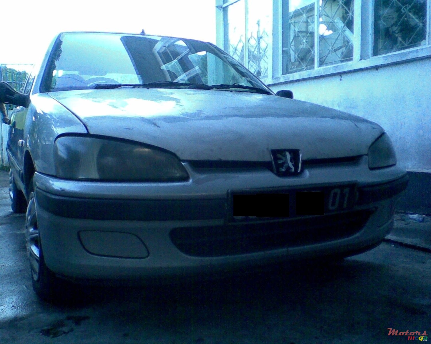 2001' Peugeot 106 photo #1
