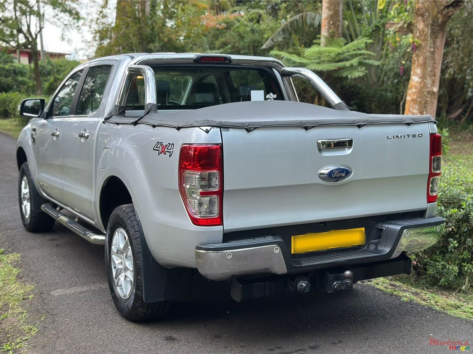 2012' Ford Ranger 4x4 Limited photo #3