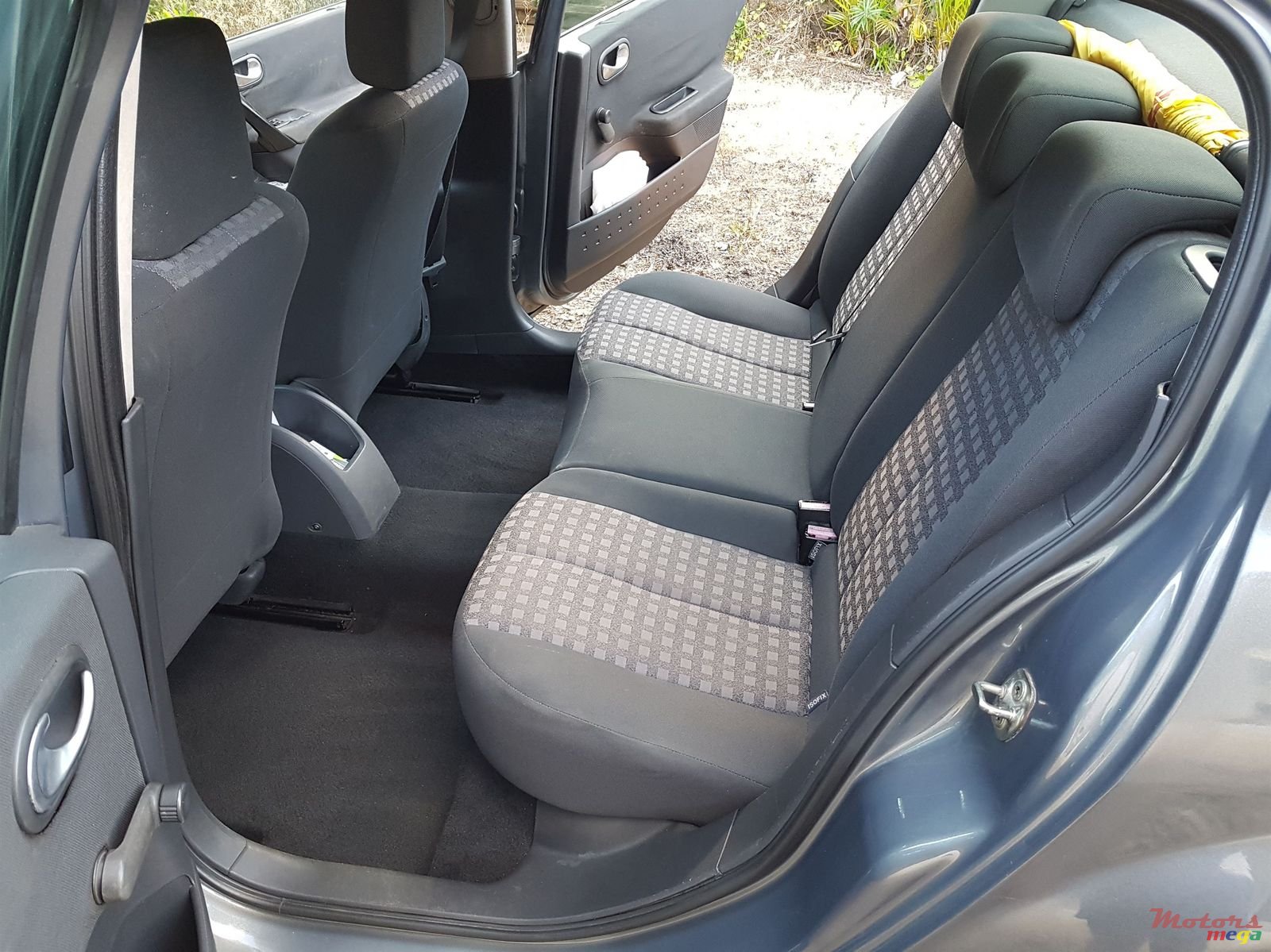 2006' Renault Megane photo #6