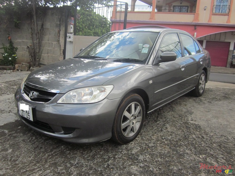 2005' Honda Civic photo #1