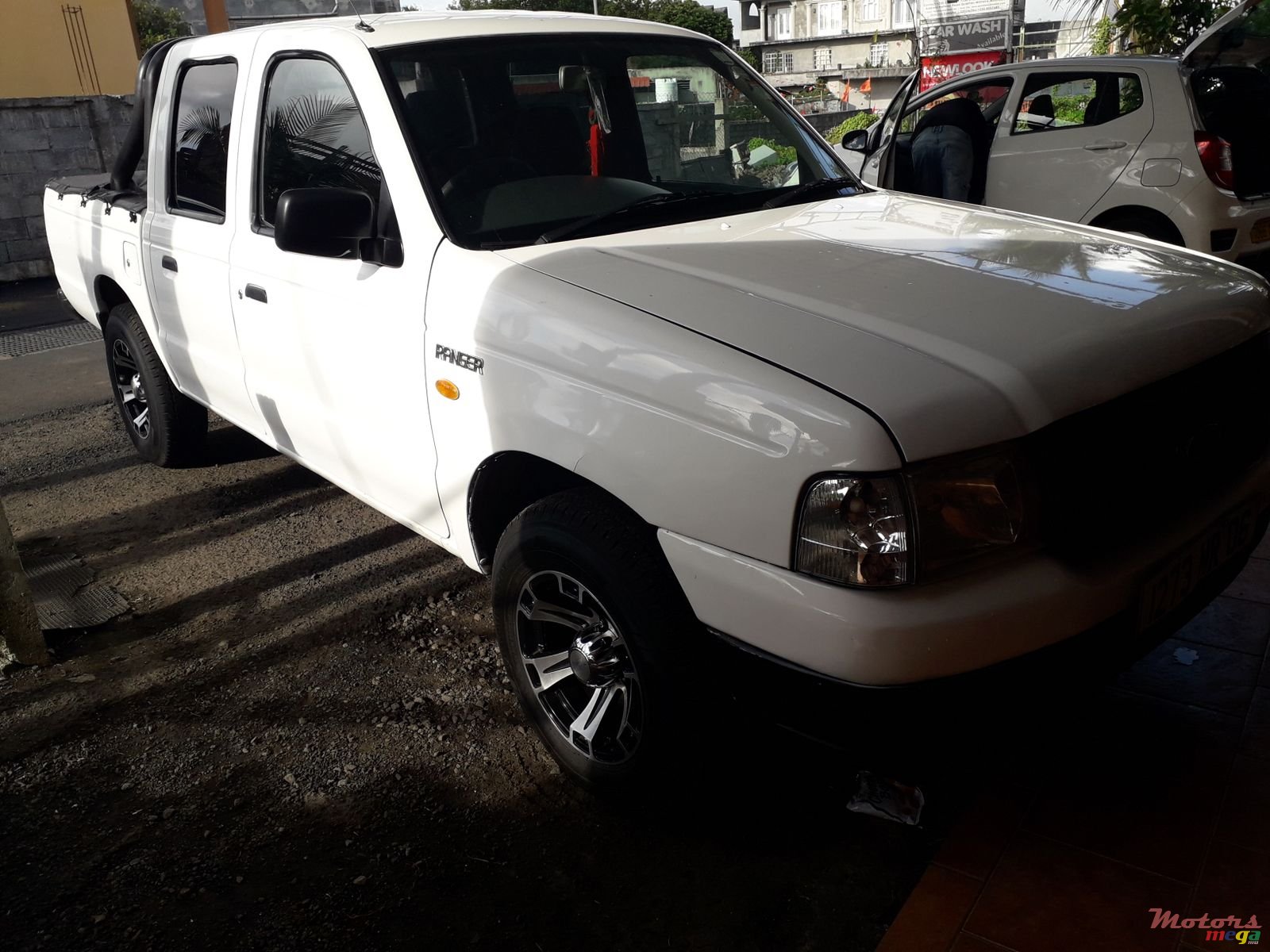 2006' Ford Ranger 4X2 photo #2