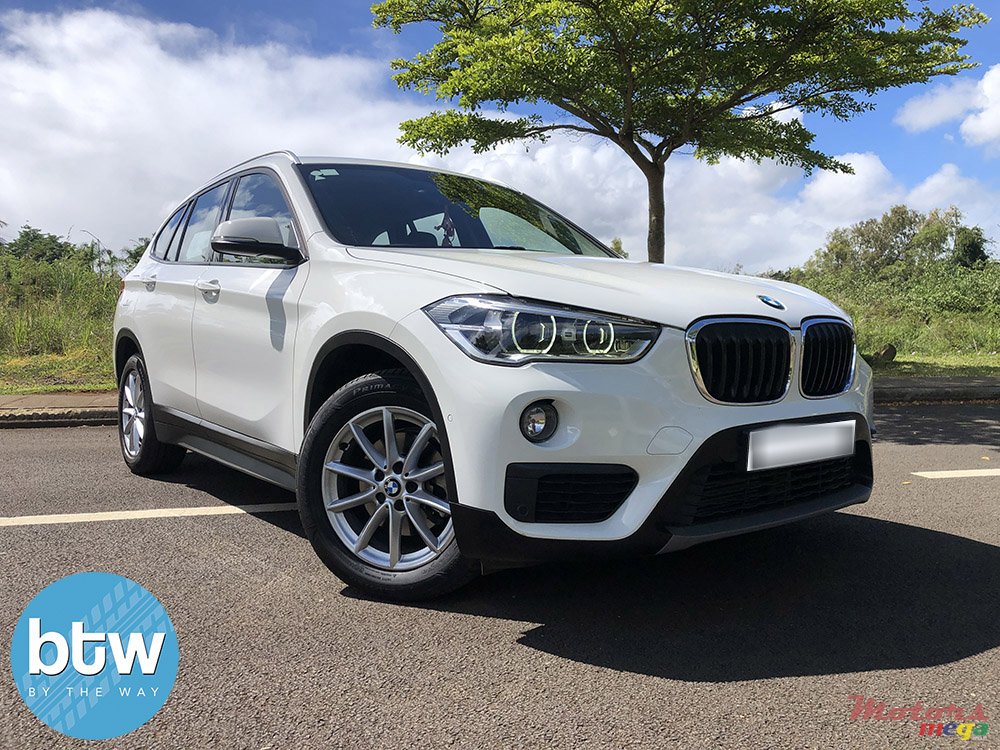 2019' BMW X1 photo #1