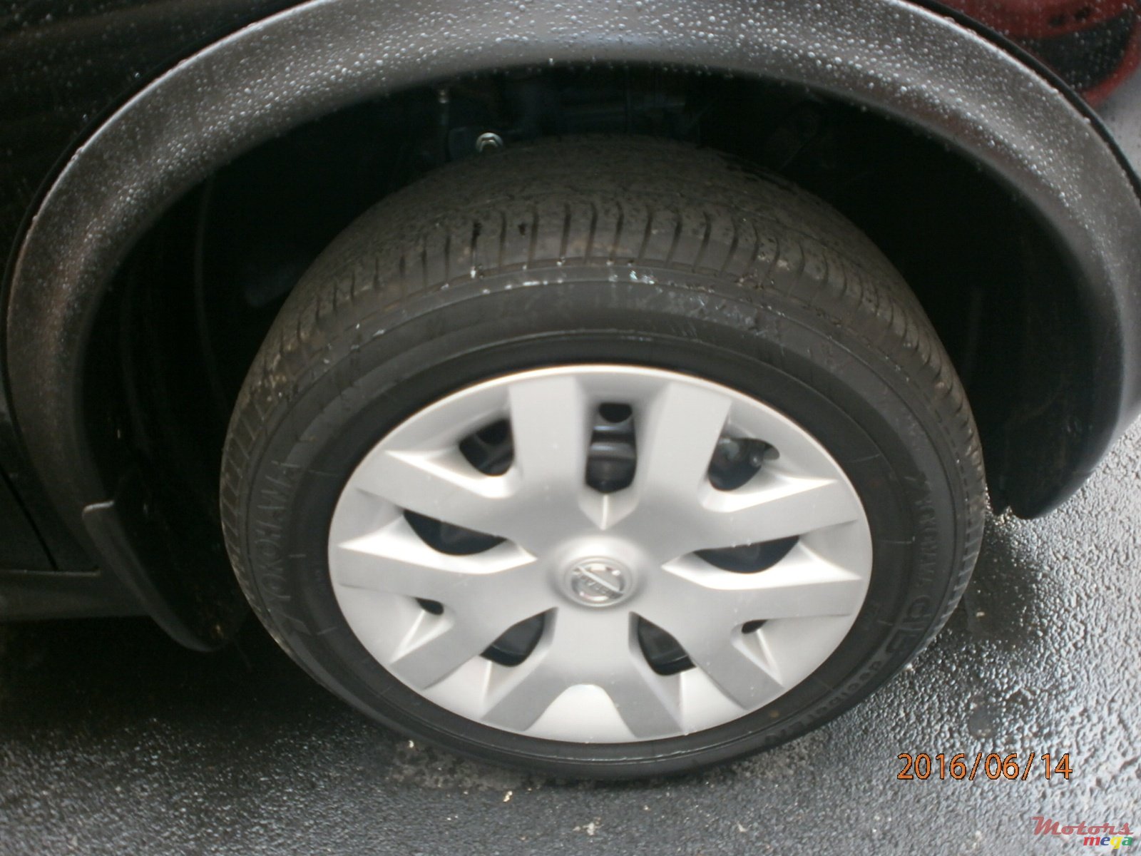 2012' Nissan Juke photo #5