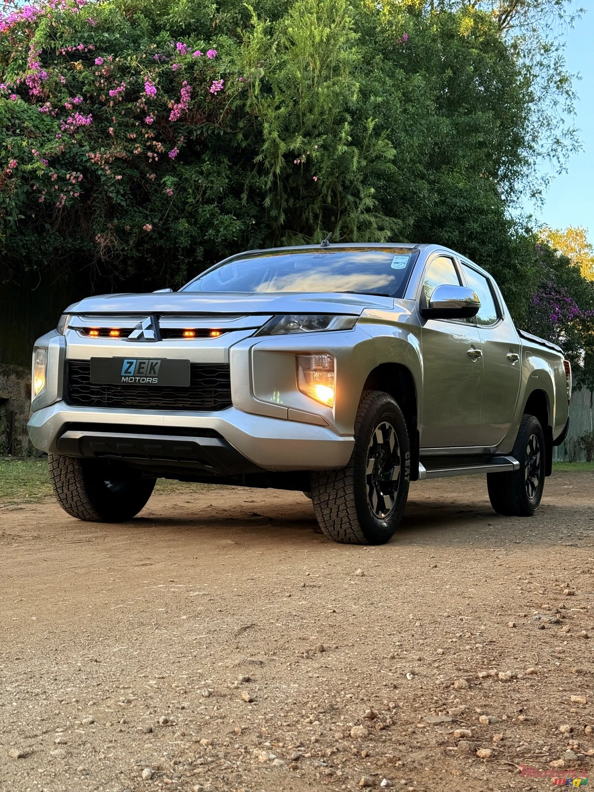 2020' Mitsubishi Triton photo #7