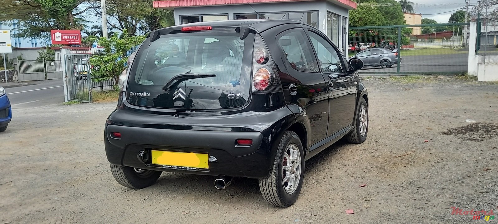 2012' Citroen C1 photo #4