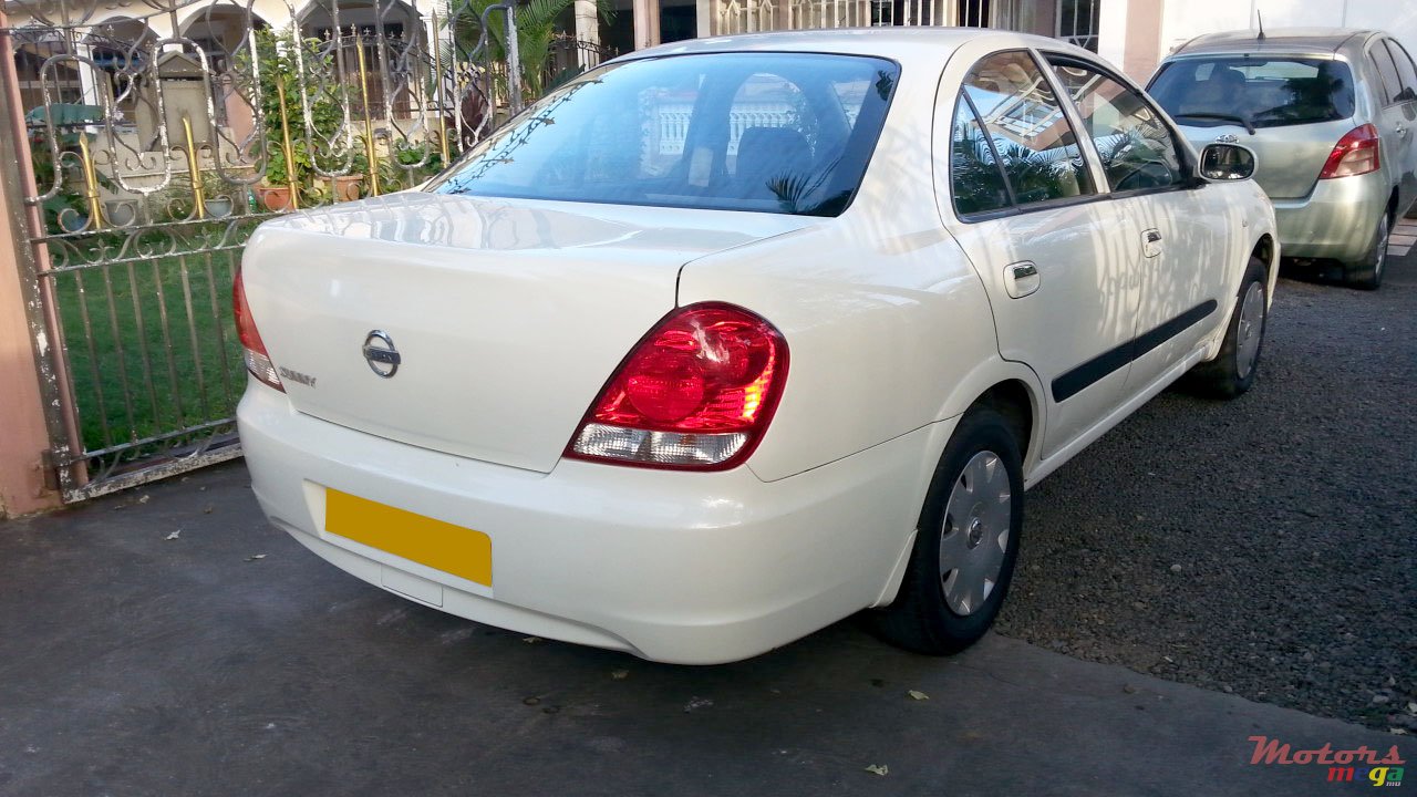 2011' Nissan Sunny N18 photo #1