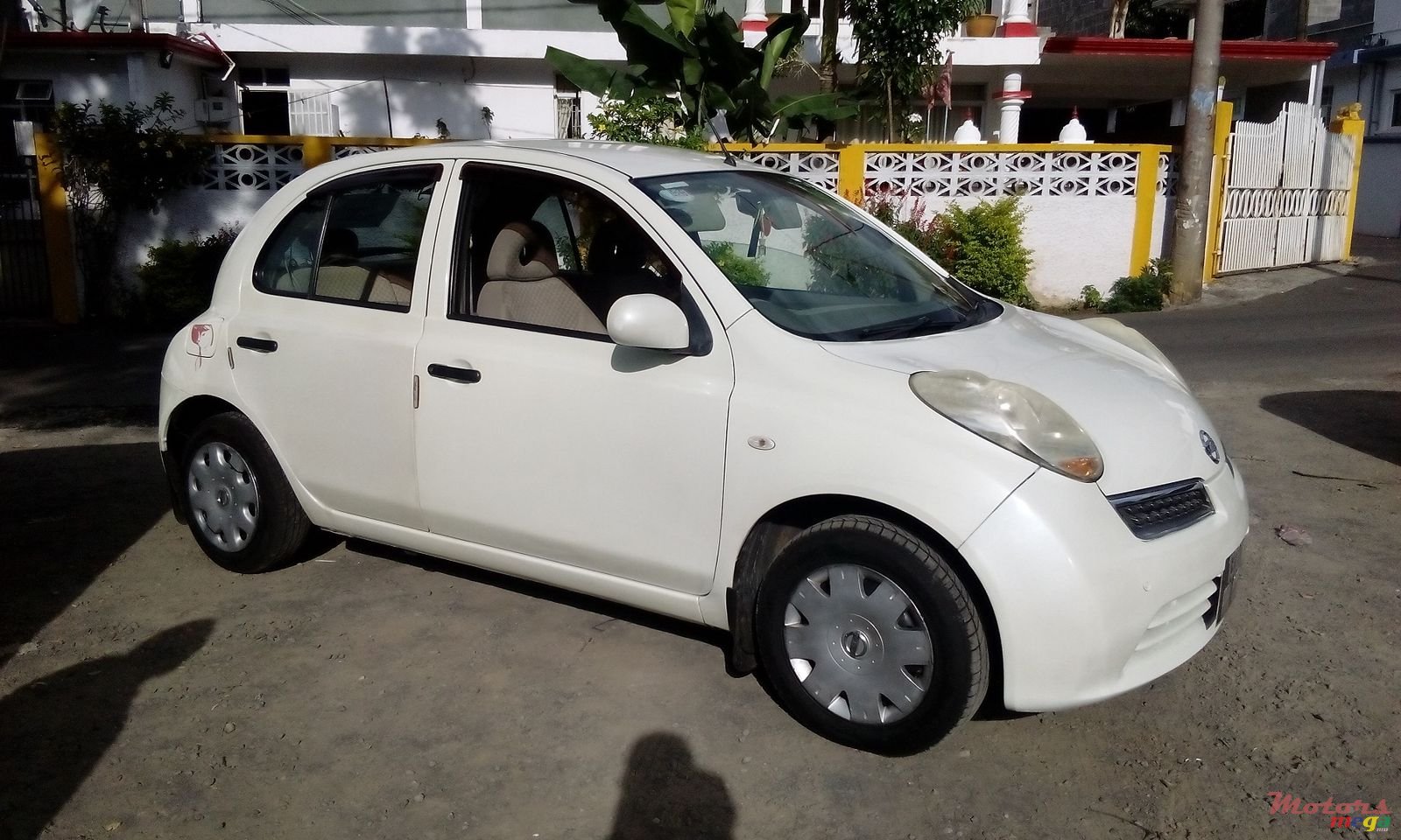 2009' Nissan March photo #1