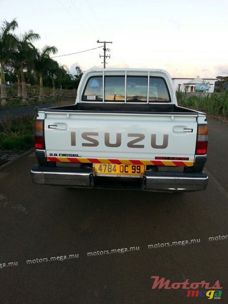 1999' Isuzu 4x4 japon,LS 2.8 photo #2