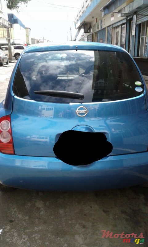 2004' Nissan photo #5