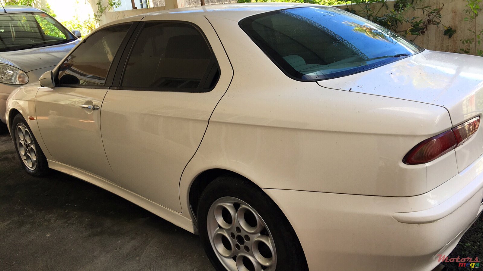 2001' Alfa Romeo photo #1