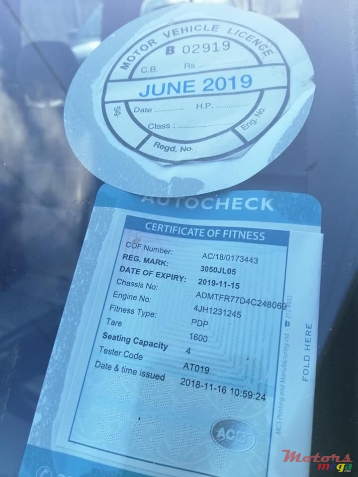 2005' Isuzu KB Series KB 300 photo #3