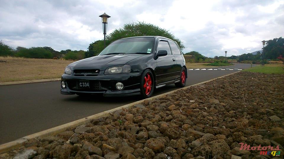 1998' Toyota Starlet glanza s photo #1