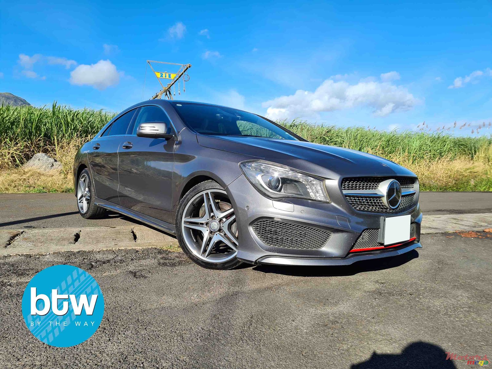 2014' Mercedes-Benz CLA 180 photo #1