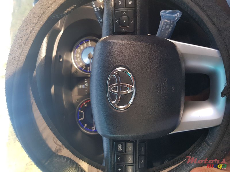 2017' Toyota Hilux 3.0 turbo intercooler photo #7