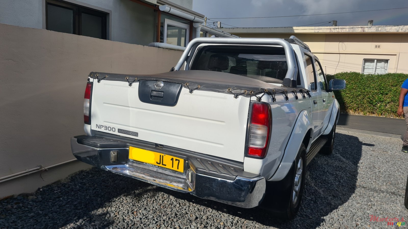 2017' Nissan NP300 Hardbody photo #3