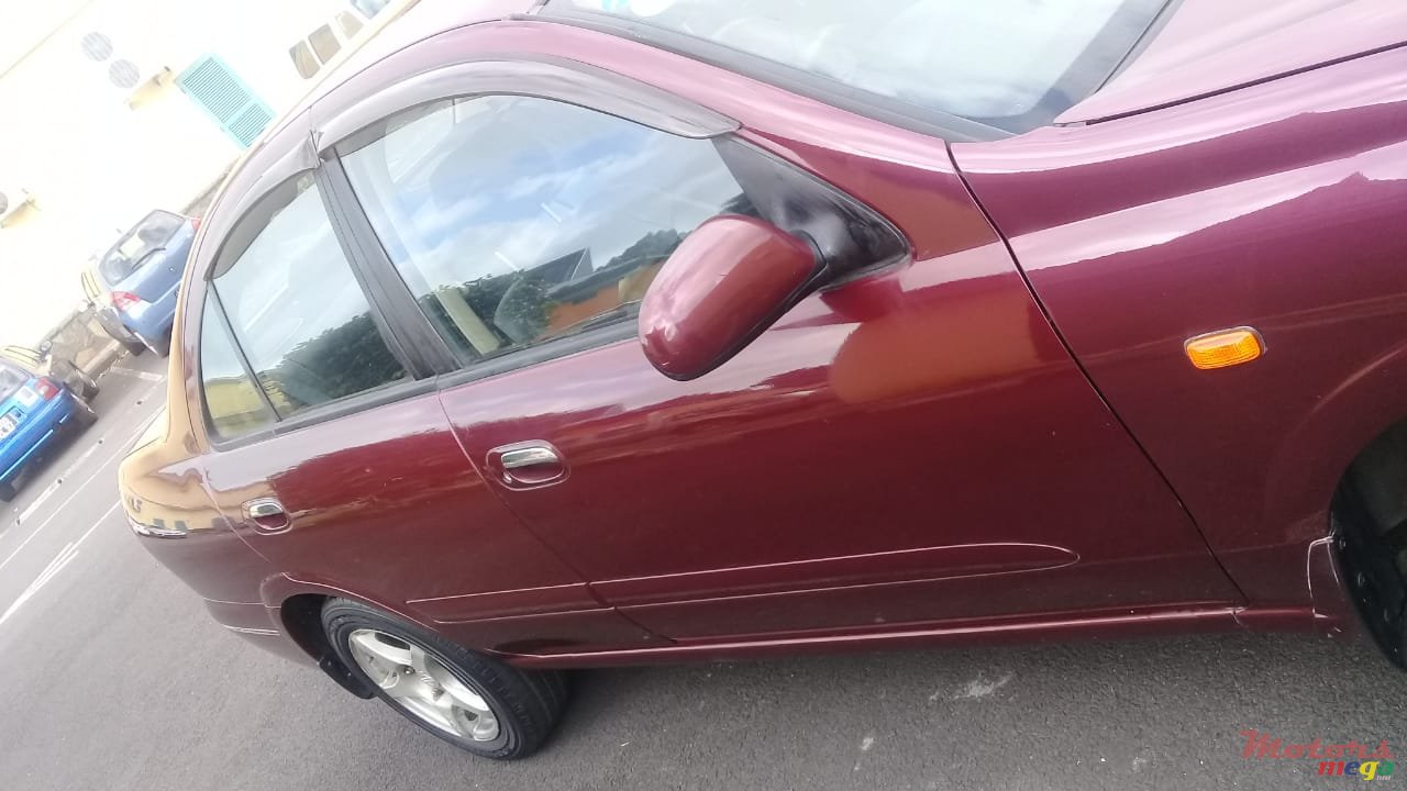 2003' Nissan photo #3