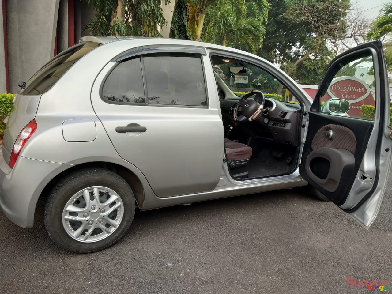 2010' Nissan March photo #4