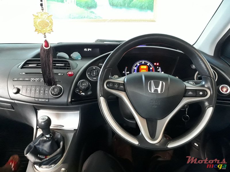 2008' Honda Civic photo #2