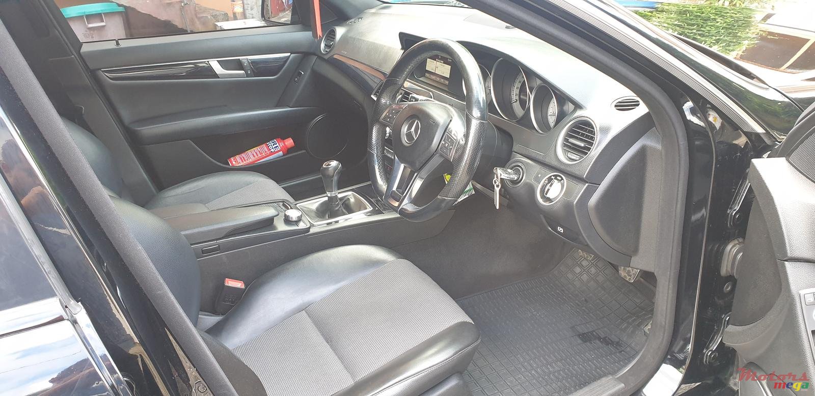 2013' Mercedes-Benz C-Class photo #6