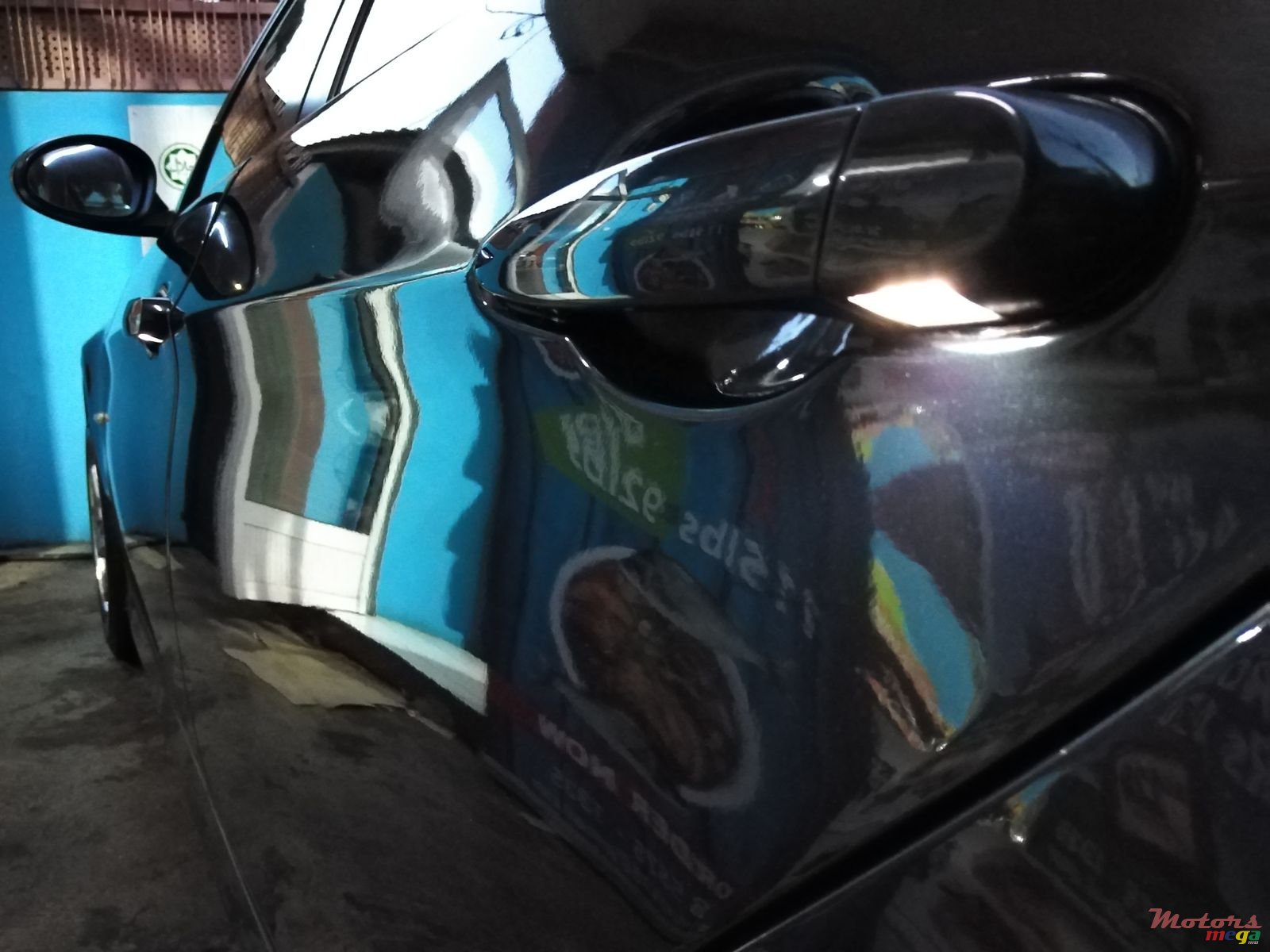 2006' BMW 320 photo #1