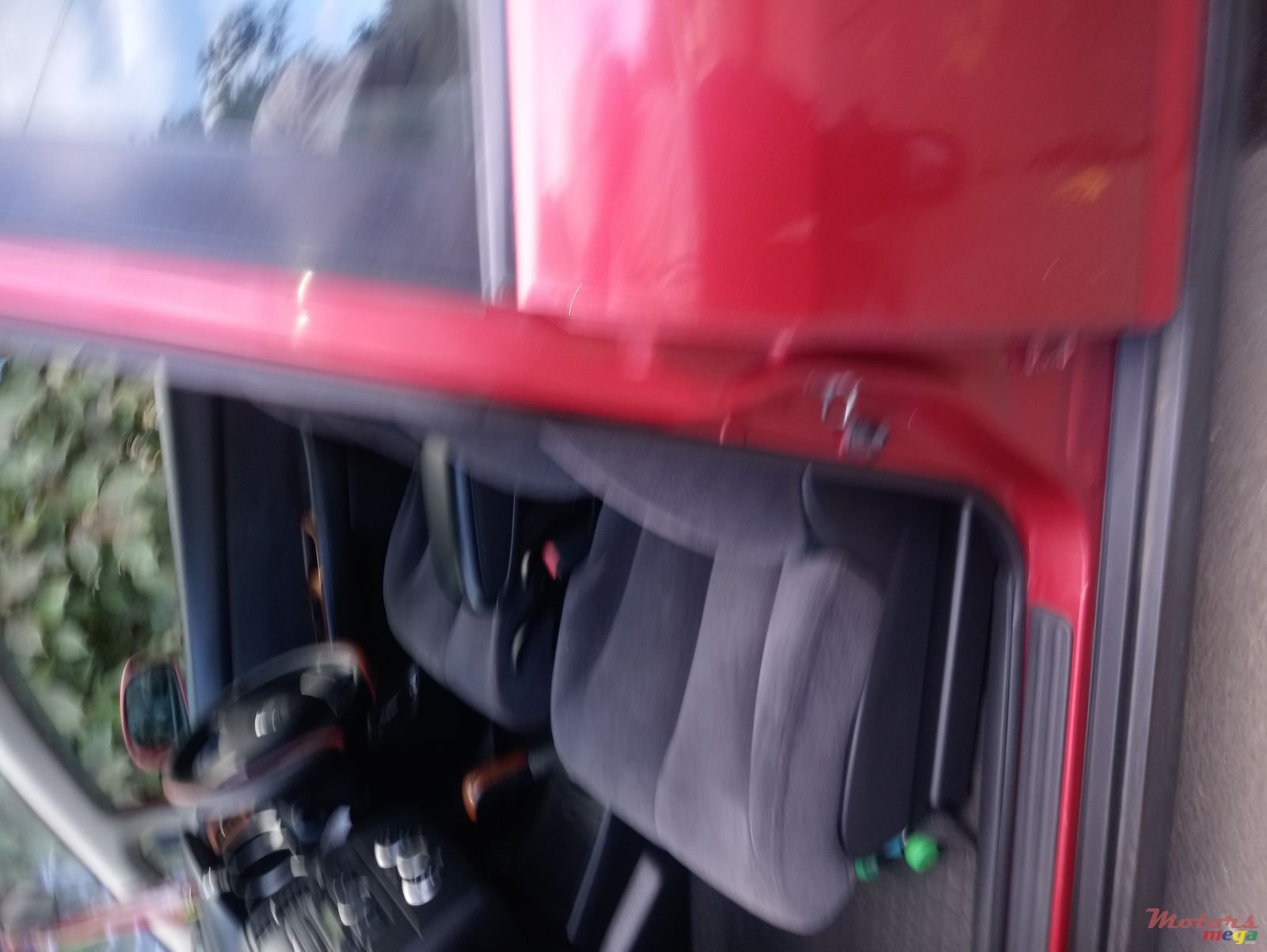 2007' Nissan Tiida Sedan photo #1