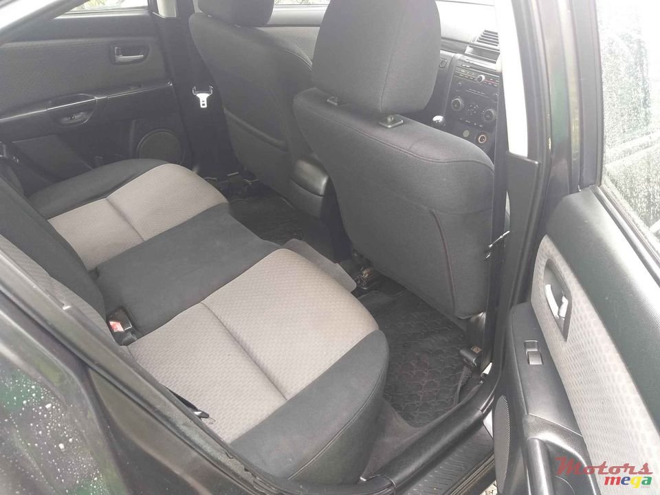 2006' Mazda 3 1.6L MANUAL photo #5