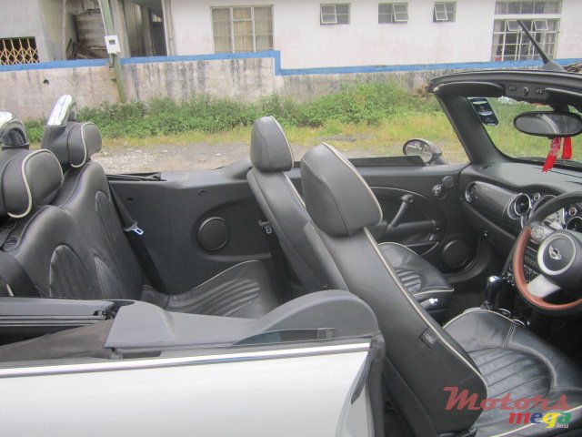 2008' MINI Cooper Cabriolet  photo #4