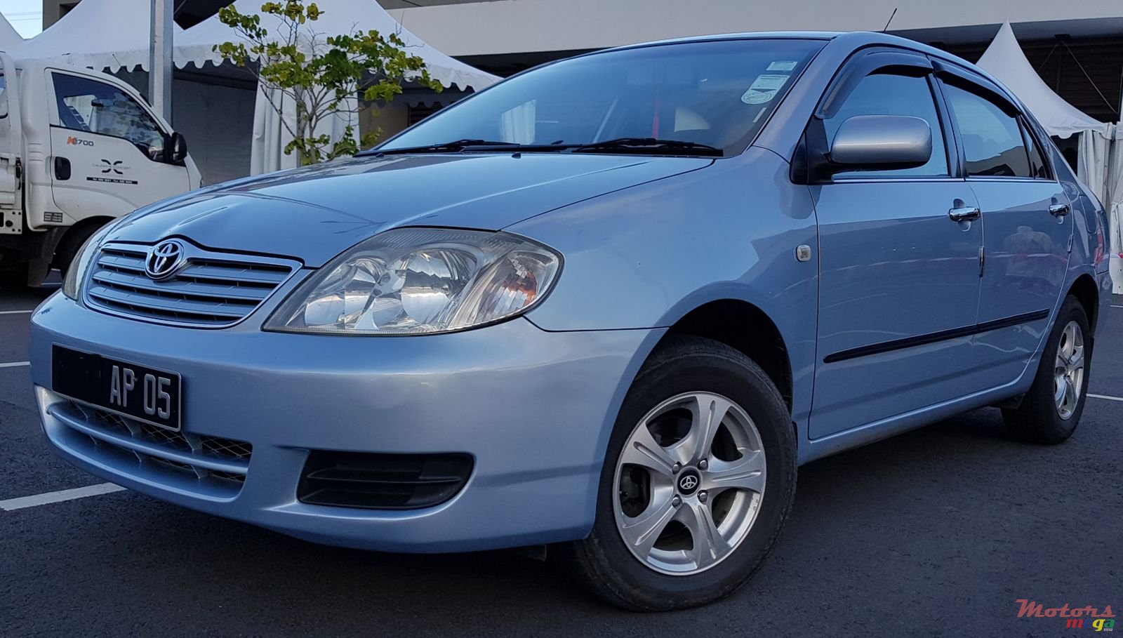 2005' Toyota Corolla NZE photo #2